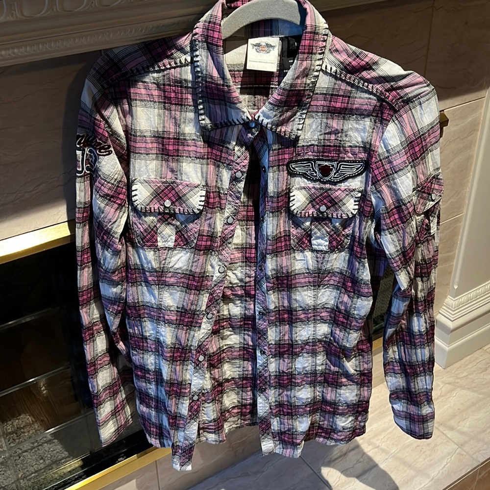 Harley-Davidson medium button down.  Worn twice.  In excellent condition.